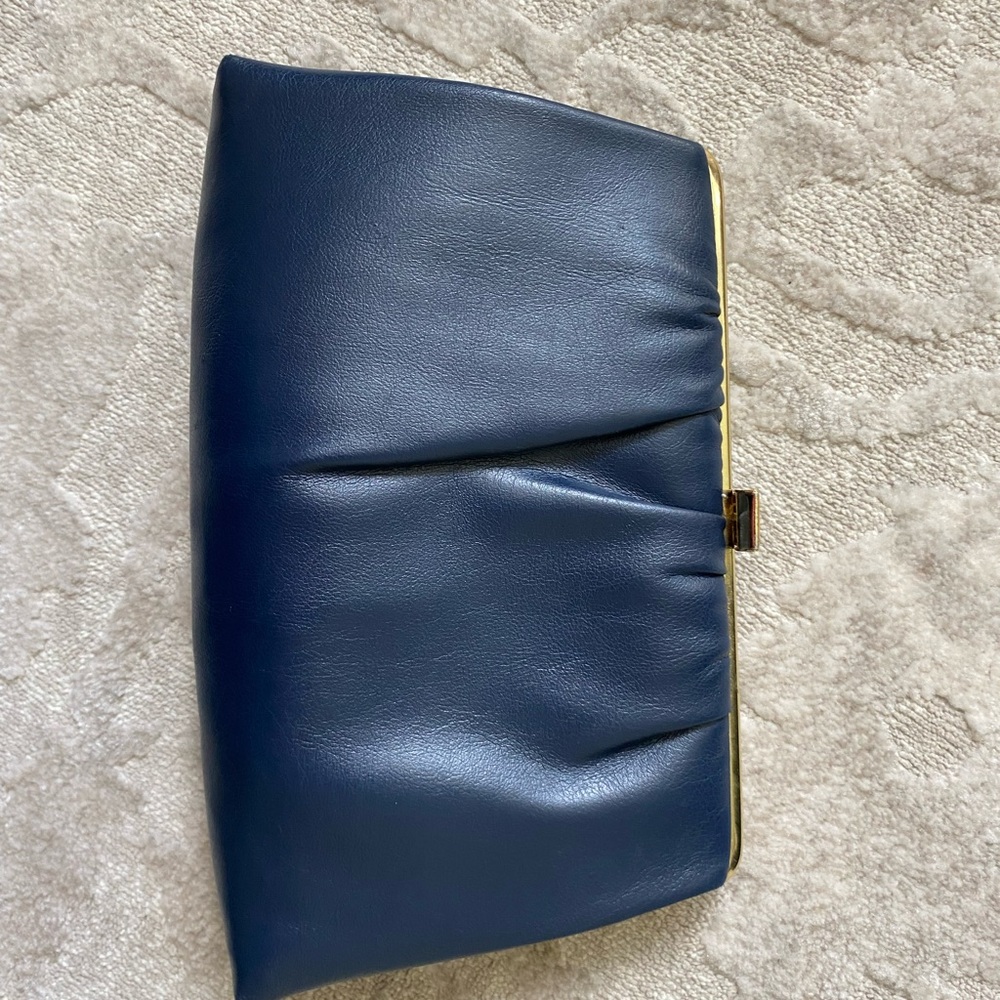 Vintage Ande Navy Purse with Gold Handle - Picture 2 of 4